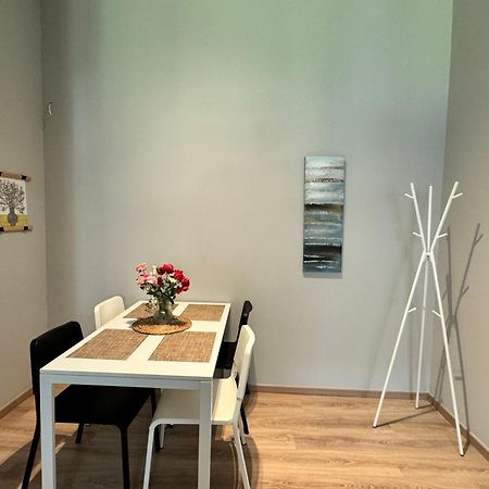 Urban Breeze Aparment 1 Apartment Athens Ngoại thất bức ảnh