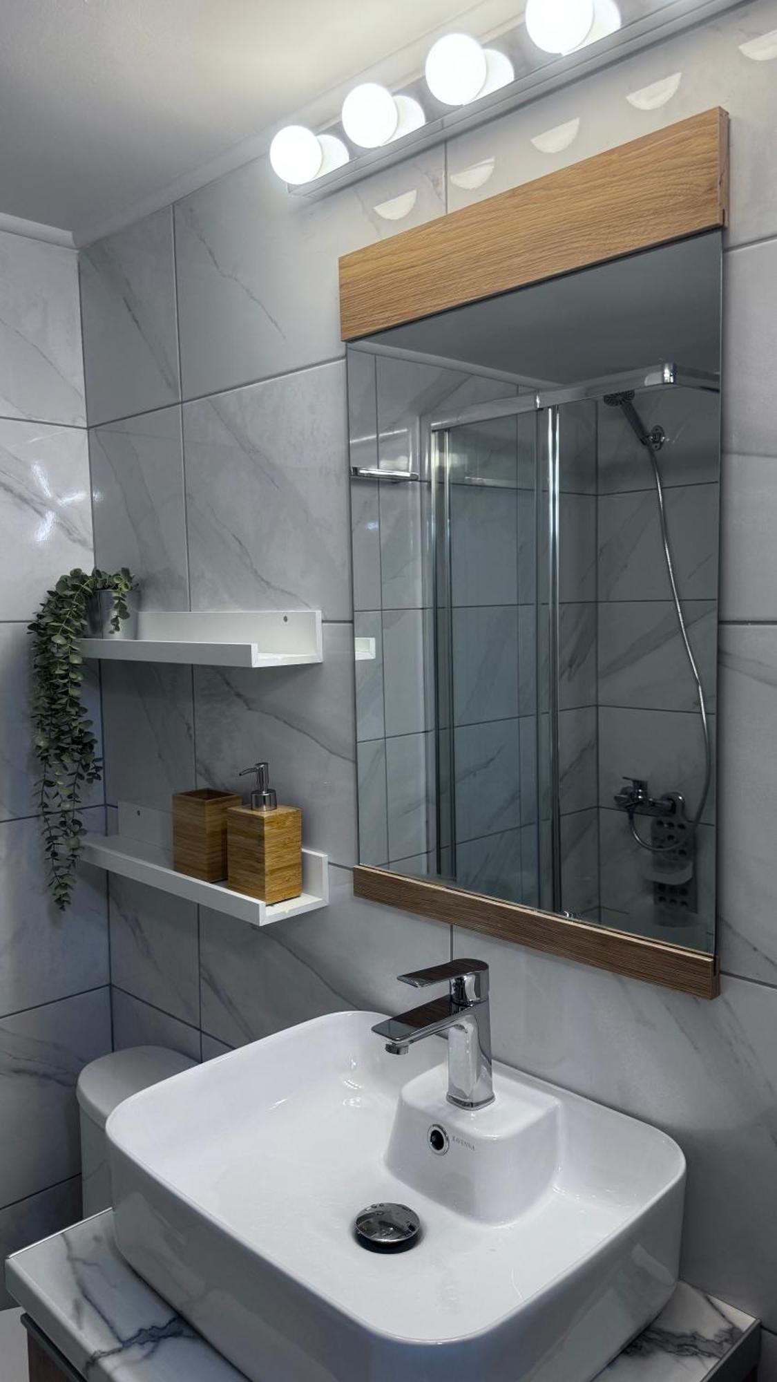 Urban Breeze Aparment 1 Apartment Athens Ngoại thất bức ảnh