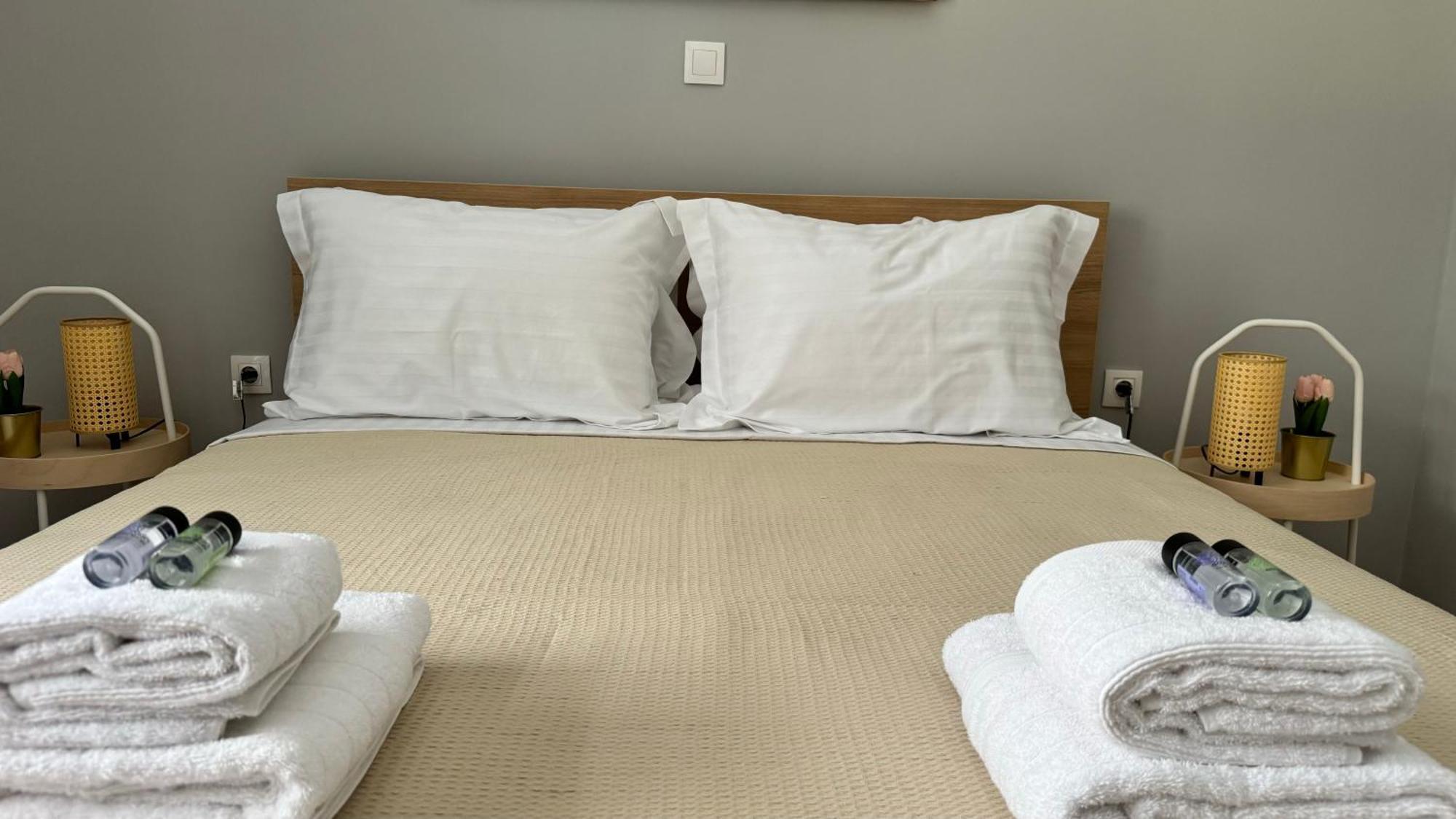 Urban Breeze Aparment 1 Apartment Athens Ngoại thất bức ảnh