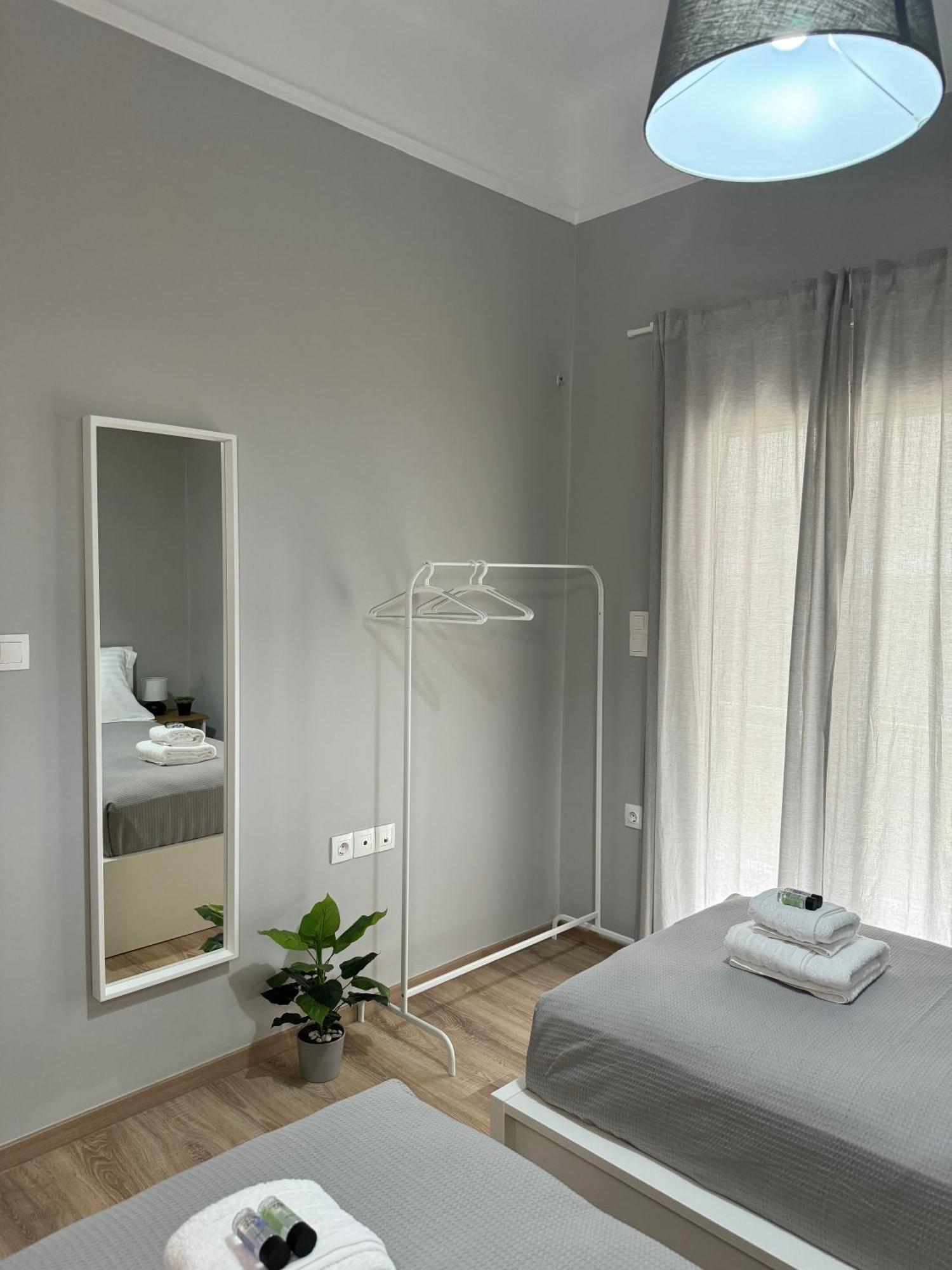 Urban Breeze Aparment 1 Apartment Athens Ngoại thất bức ảnh