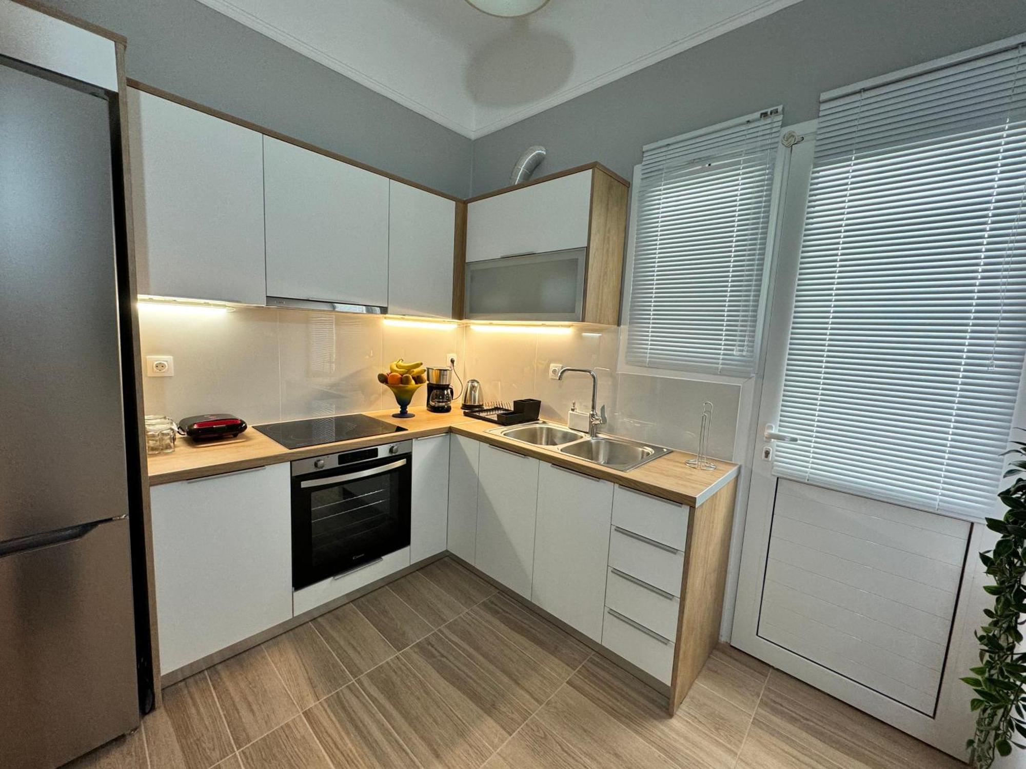 Urban Breeze Aparment 1 Apartment Athens Ngoại thất bức ảnh